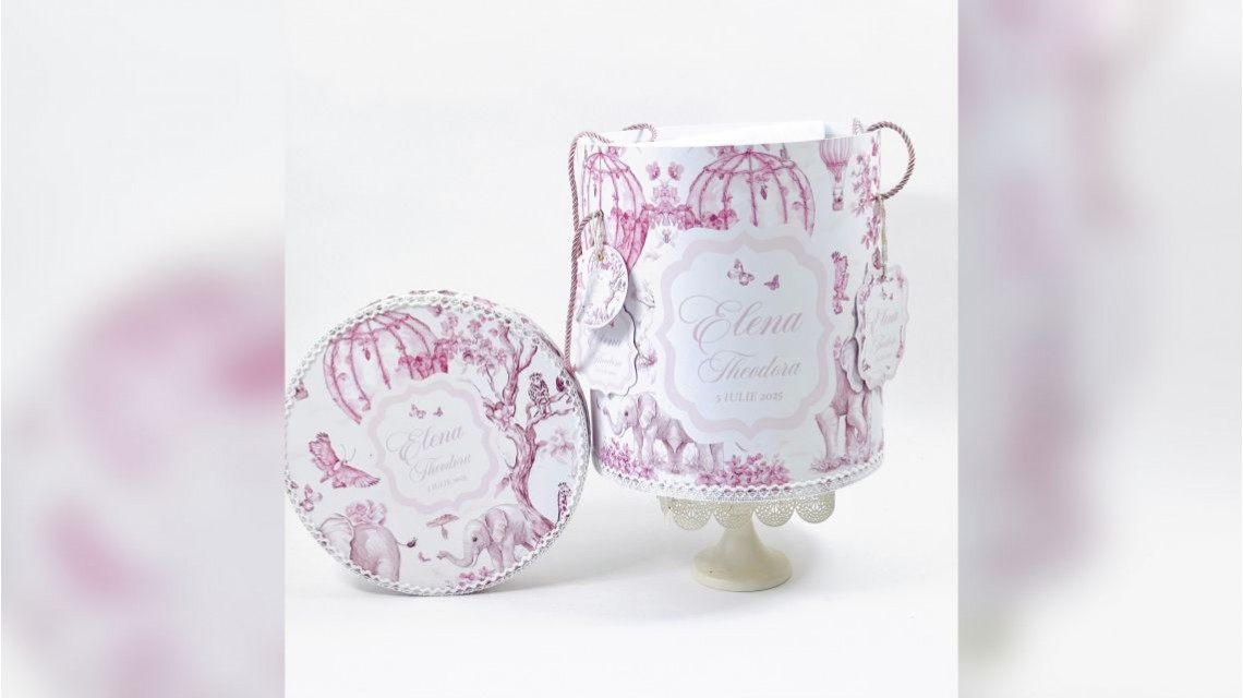 Trusou botez cu animale din jungla si flori exotice roz Toile de Jouy 19